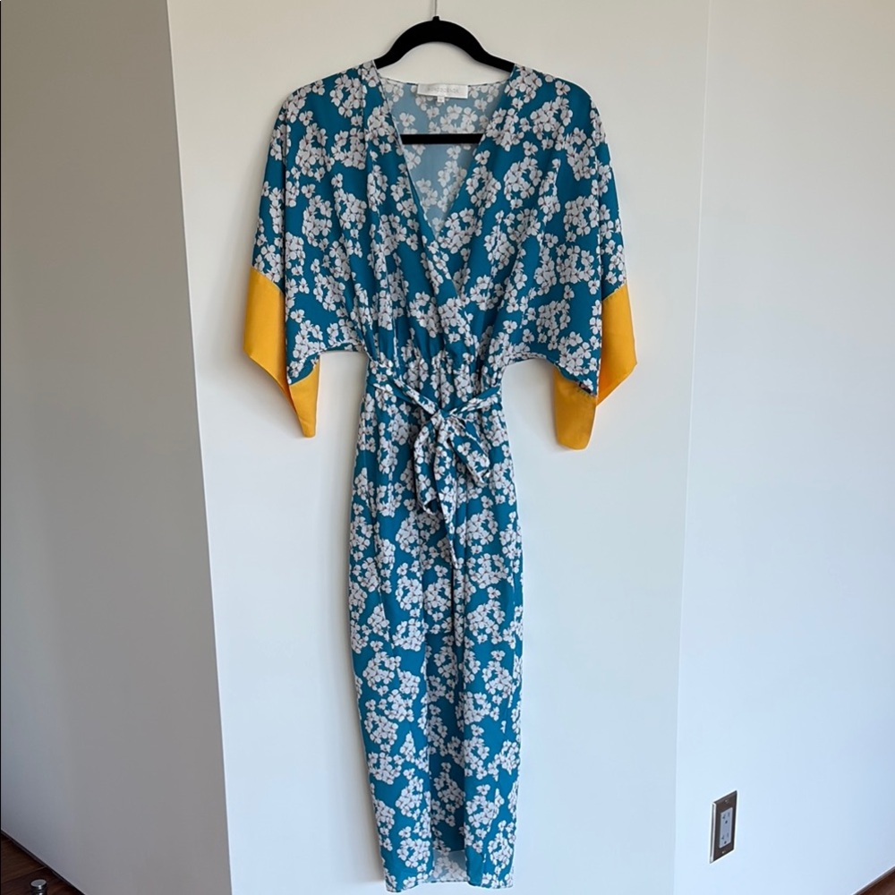 Borgo De Nor Floral Kimono Sleeve Dress in Blue and Yellow Perfect Condition